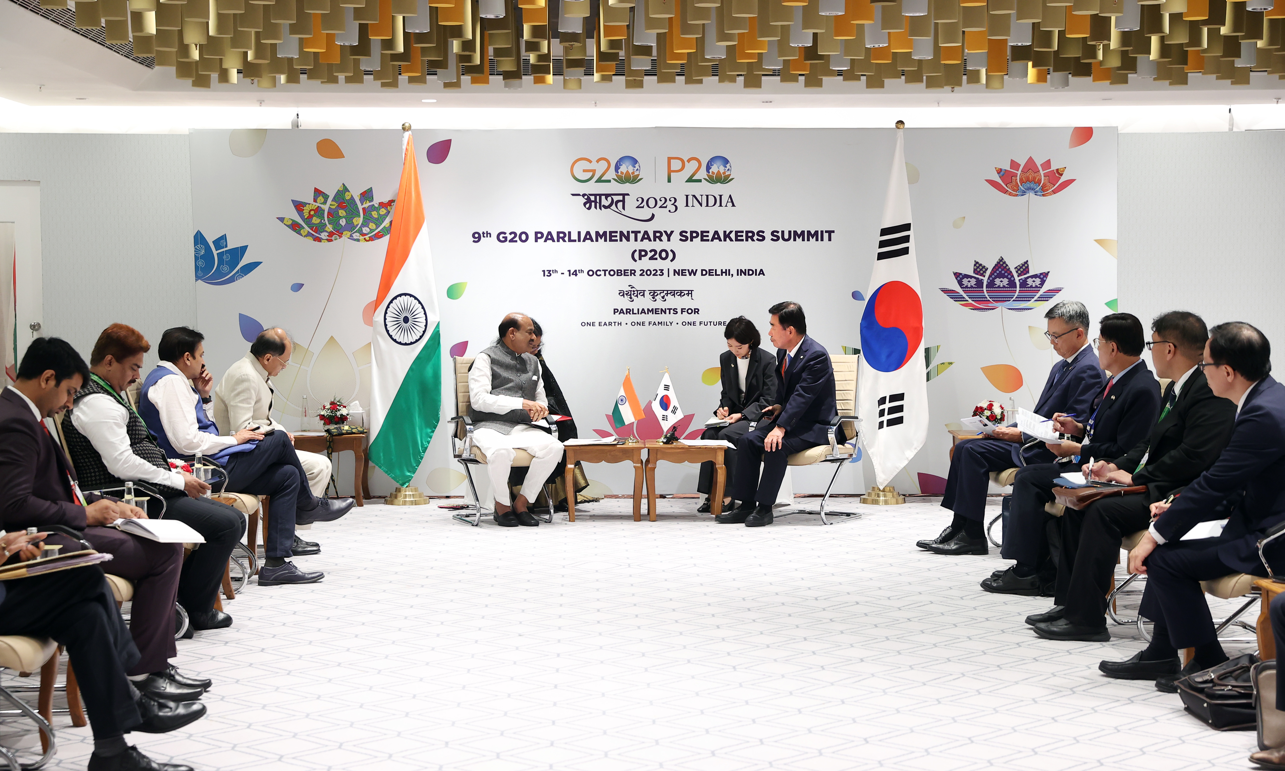 Speaker Kim Jin-pyo meets with Speakers of the Netherlands, India, Australia and Brazil on the sidelines of the G20 Parliamentary Speakers&rsquo; Summit (2) 관련사진 3 보기