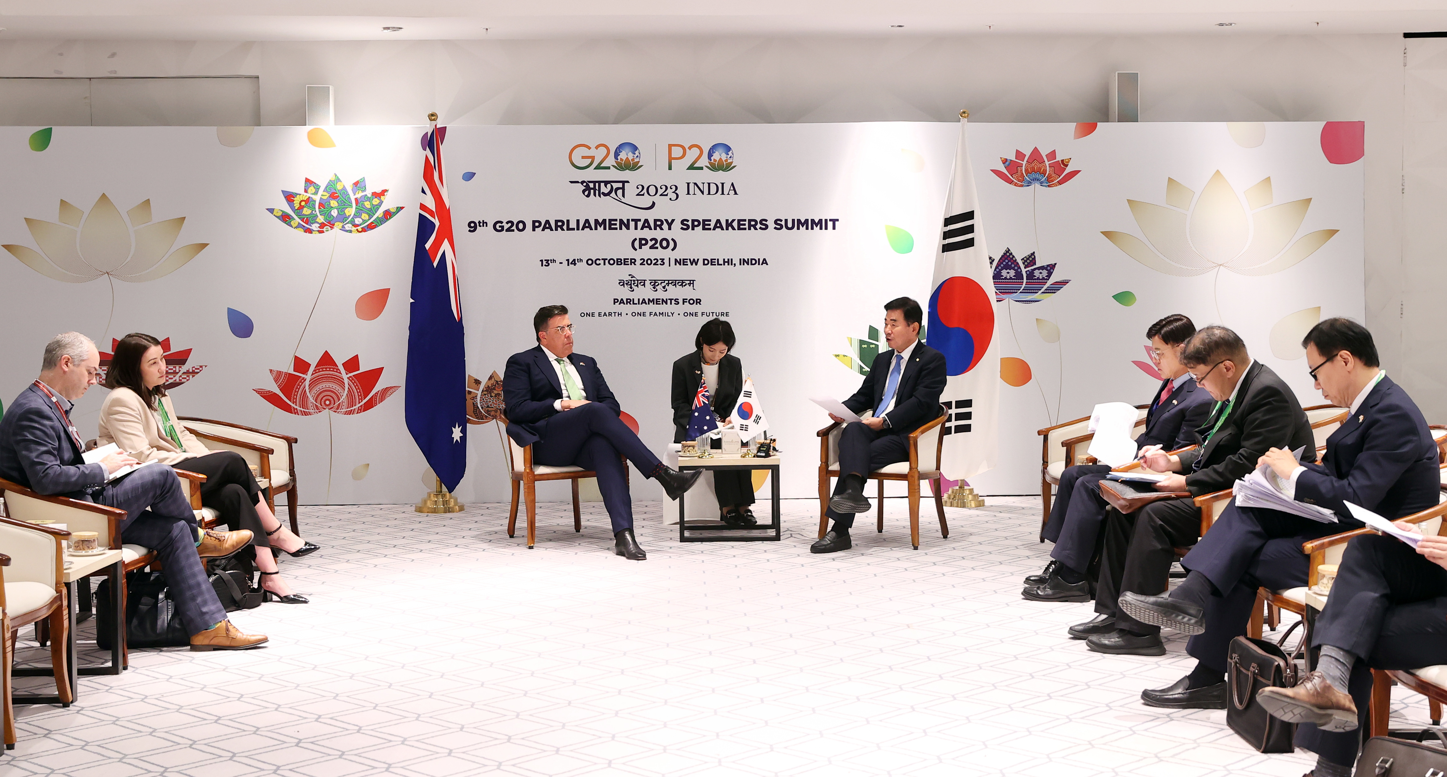 Speaker Kim Jin-pyo meets with Speakers of the Netherlands, India, Australia and Brazil on the sidelines of the G20 Parliamentary Speakers&rsquo; Summit (2) 관련사진 6 보기