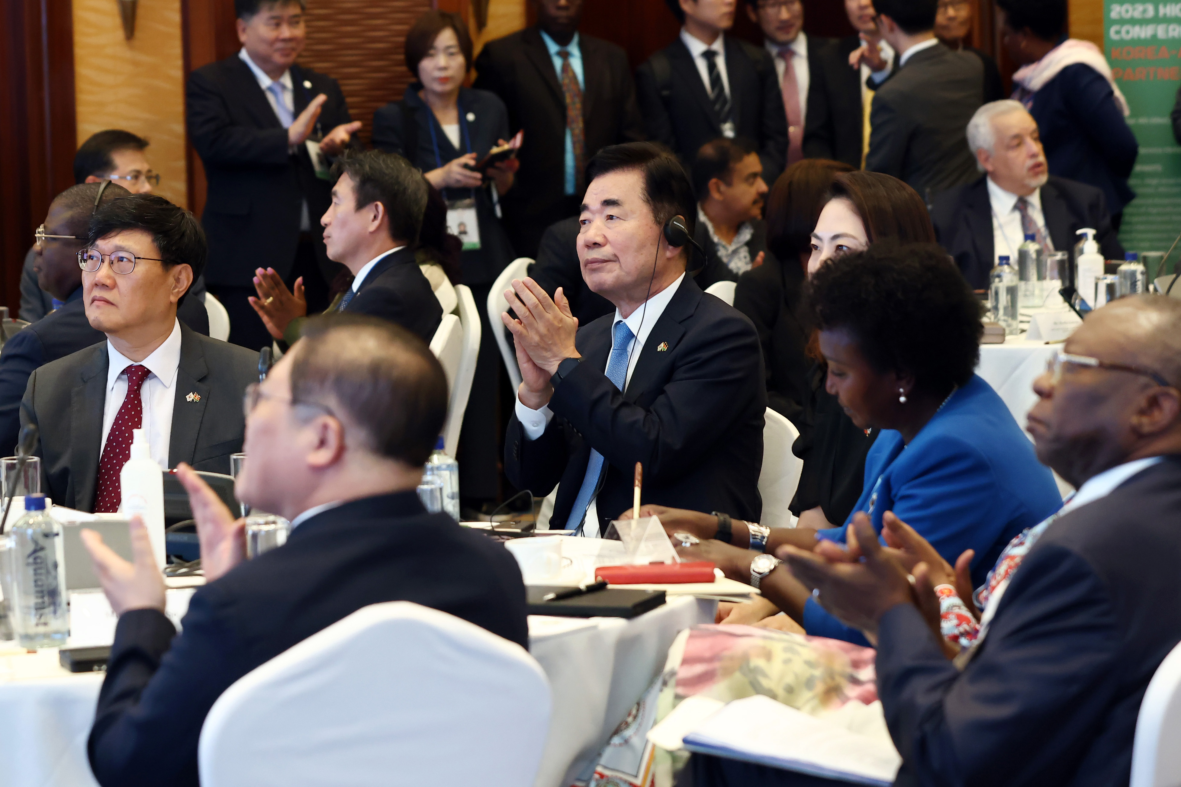 Speaker Kim Jin-pyo meets Kenyan President and Senate Speaker and attends the opening ceremony of 2030 High Level Conference on Korea-Africa Partnership (KOAFP) 관련사진 3 보기