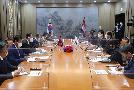 Speaker meets with the Prime Minister of Cambodia during his visit to Seoul